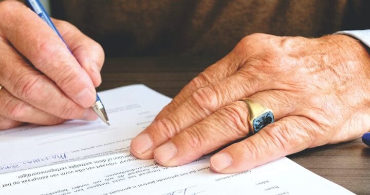 Qu’est-ce qu’un mandat administratif ?