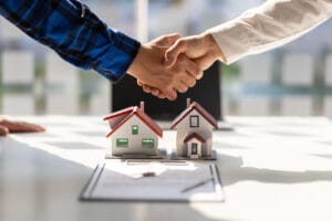 Bien immobilier ancien ou neuf, que choisir pour investir ?