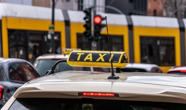 Déplacements professionnels : quels critères pour choisir un taxi ?